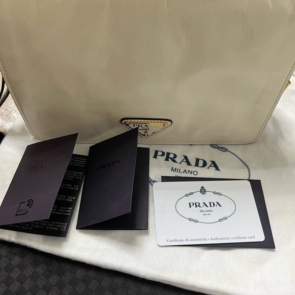 Authentic Prada White Leather Shoulder Bag - Picture 9 of 11